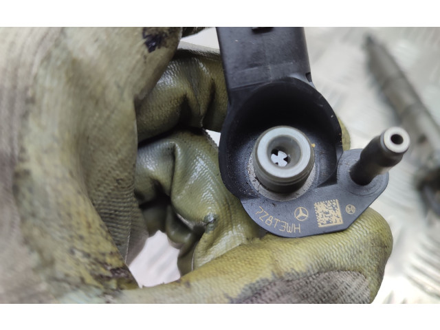 Комплект форсунок A6420701387, 0445115064    Mercedes-Benz GLK (X204)  642961 