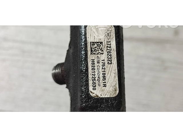 Vstřikovací lišta 175210651R, 172762323   Mercedes-Benz A W176     