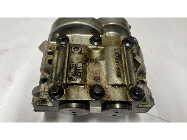 Масляный насос   FB5E6K360BE  Ford Mustang VI 2.3