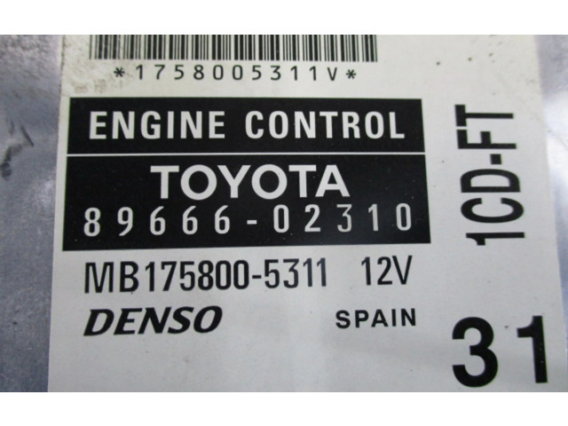 Řídící jednotka 89666-02310, 89666-02310   Toyota Corolla E120 E130 2004