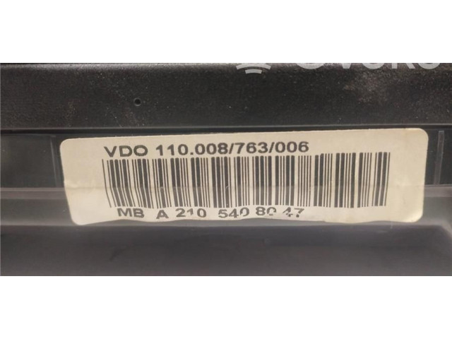 Přístrojová deska  Mercedes-Benz E AMG W210 1996 A2105408047, 0090059  