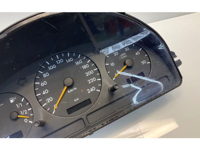 Přístrojová deska  Mercedes-Benz ML W163 2001 A1635405811, 123903349  