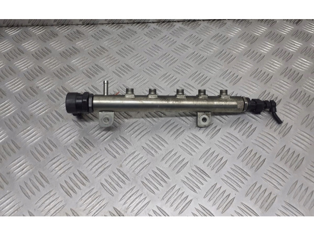 Vstřikovací lišta 55200266   Fiat Croma     