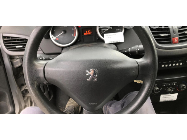 Руль Peugeot 207  2006 - 2013 года 4109LL      