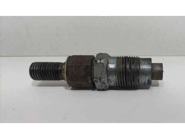 Vstřikovač 2360069105, 81850   Toyota Land Cruiser (J100)    1KZTE 
