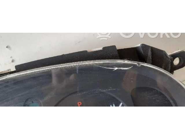 Přístrojová deska  Mazda Xedos 9  TA08A  