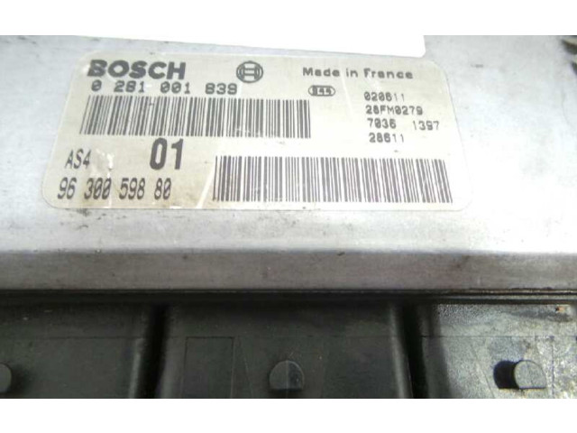 Блок управления BOSCH   Citroen Saxo