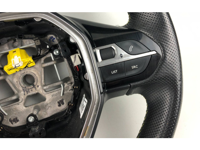 Volant Peugeot 2008 II 2022 98453341ZD, 640501800D  