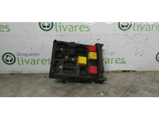 Pojistková skříňka Řídící jednotka BSM 518095302, 8200139624   Renault Laguna I 