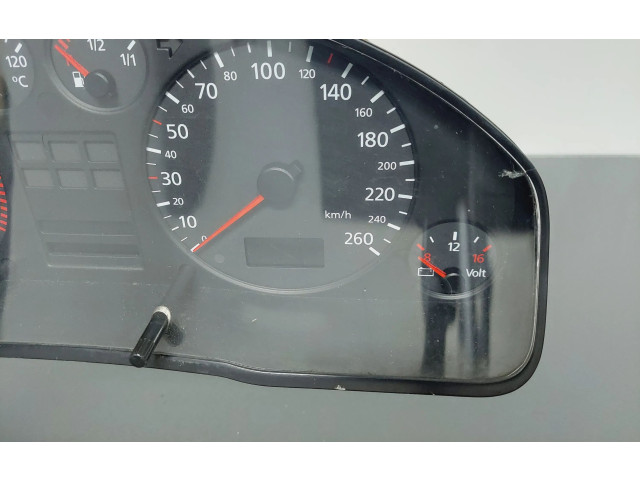 Přístrojová deska  Audi A6 S6 C5 4B 2003 110208888, 4B0919860EX  
