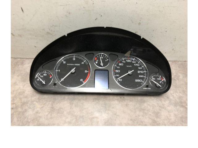 Přístrojová deska  Peugeot 407 2004 610385, 610385  