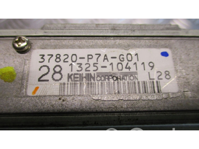 Блок управления двигателем Блок управления 37820-P7A-G01   Honda Logo