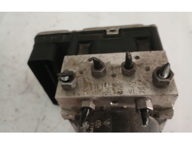 Блок АБС 7P0907379R, 7P0614517R   Volkswagen  Touareg II  2010 - 2018 года