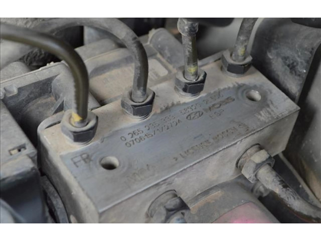 Jednotka ABS    Hyundai i30 2007