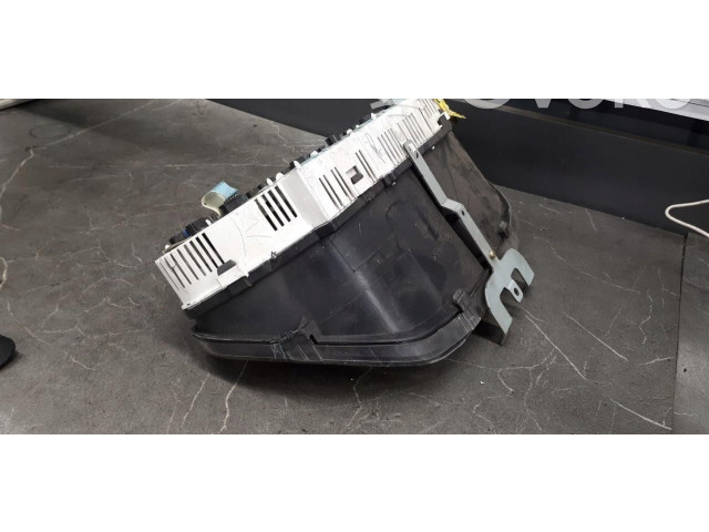Pojistková skříňka Спидометр (приборный щиток) sw30887756   Volvo S40, V40 2000