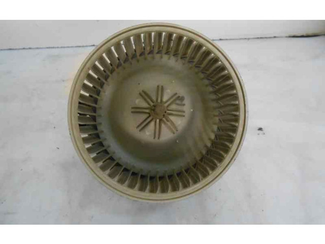 Вентилятор печки    MF0160700260, 0130111191   Mitsubishi Carisma
