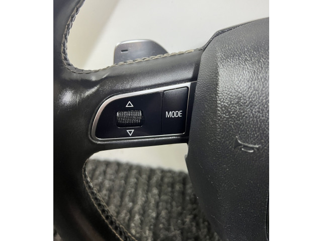Volant Audi A5 8T 8F 2010 4F0124A  