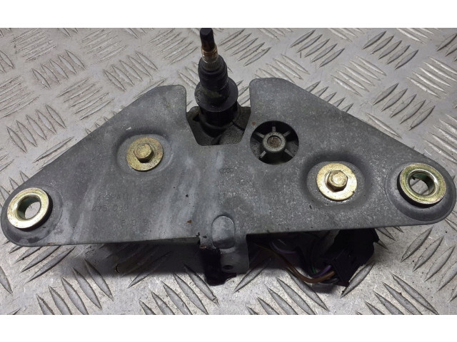 Моторчик заднего дворника 8A9955713    Audi 80 90 S2 B4