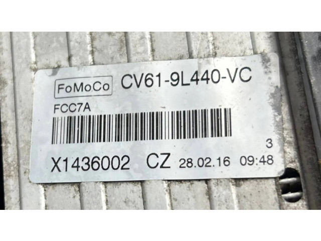 Интеркулер  CV619L440VC, BV618C607SC   Ford Focus 1.6