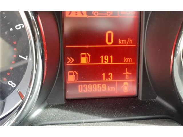 Píst 13433295   Opel Adam     