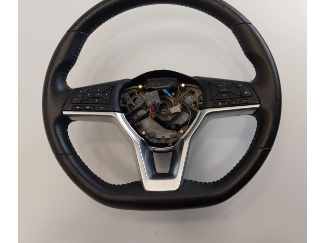 Руль     Nissan Leaf II (ZE1) 