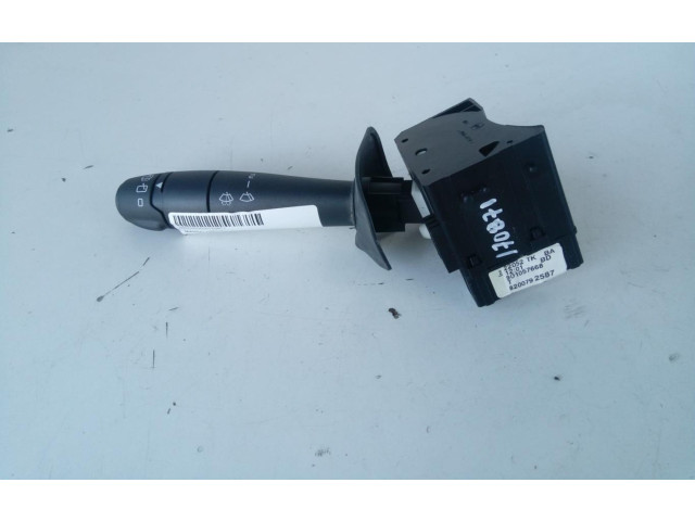 Переключатель дворников 8200792587   Renault Sandero I