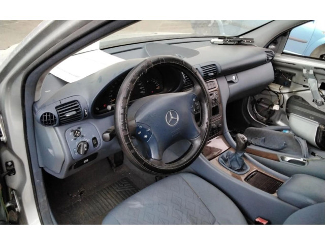 Volant Mercedes-Benz C W203    