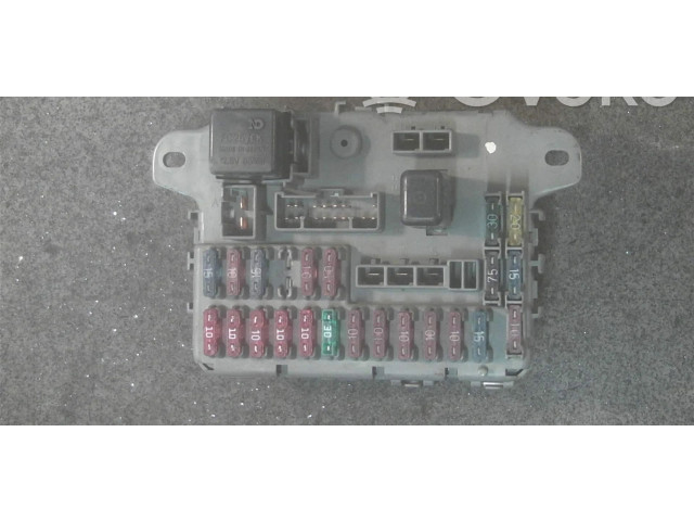 Блок предохранителей 38600-SH3-G1   Honda CRX    