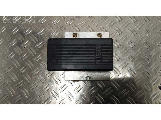 Jednotka ABS 4451026030   Toyota Hiace (H200) 2012
