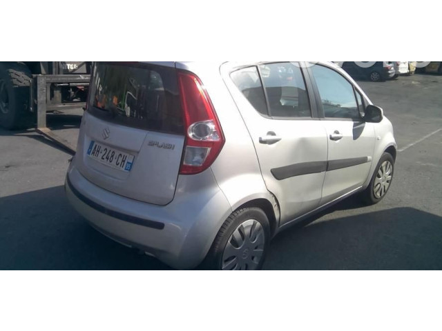 Ручка стеклоочистителей 3731062JA1   Suzuki Splash
