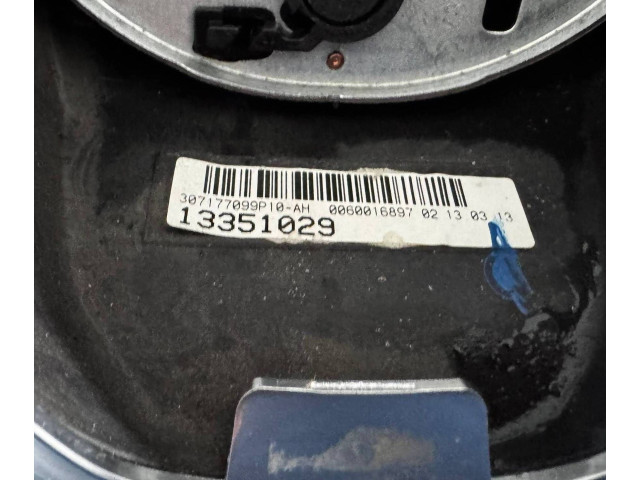 Volant Opel Astra J 2013 307177099P10, 13351029  