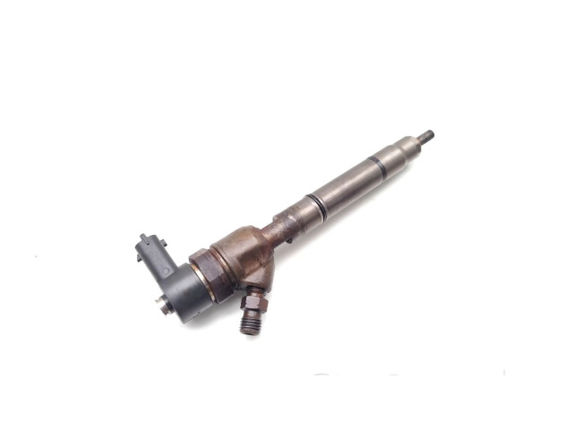 Vstřikovač 33800-2A800   Hyundai i40  pro naftový motor 1.7 D4FD 1.7 CRDi
