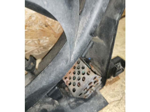 Vstřikovací lišta 13205941, 0130303986   Opel Astra G     