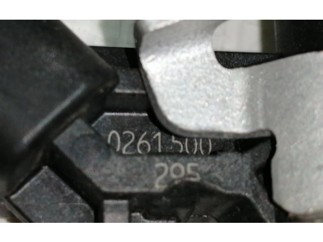 Vstřikovač 0261500295   Peugeot 3008 II    5G01 