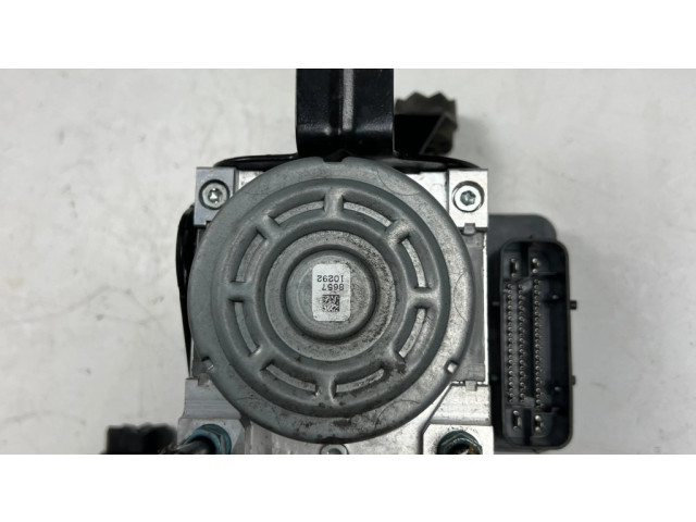 Jednotka ABS 6897114, 10062737351   BMW 4 F32 F33 2016