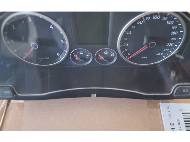 Панель приборов 5N0920870D   Volkswagen Tiguan       