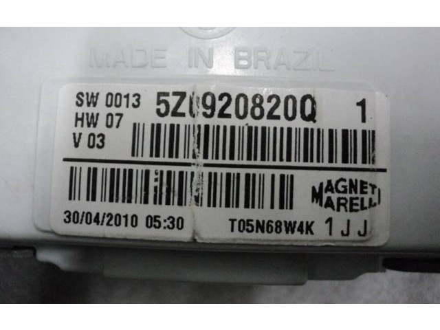 Přístrojová deska  Volkswagen Fox 2007 5Z0920820Q, T05N68W4K  