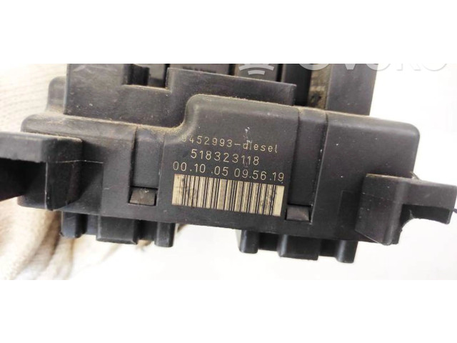   Pojistková skříňka 9452993, 518322110   Volvo S70  V70  V70 XC 2001
