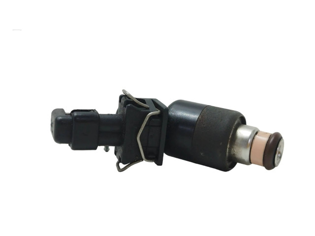 Vstřikovač    Saturn L-Series  pro benzínový motor 2.2  