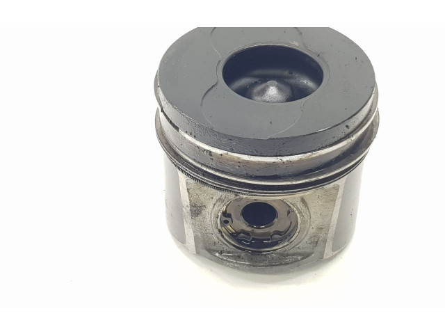 Píst 71718119, 71718119   Fiat Stilo    192A1000 