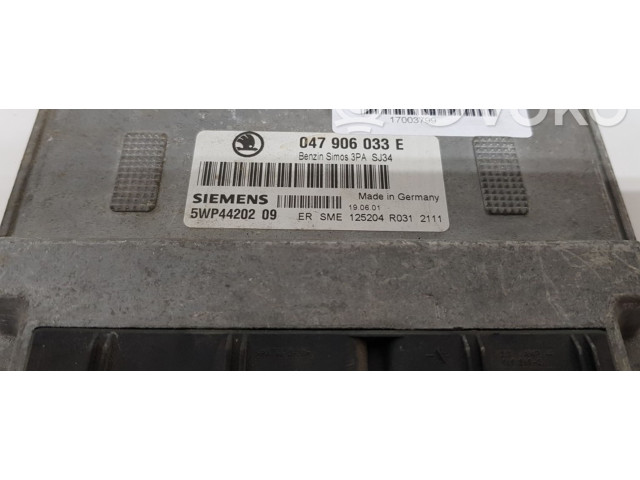 Řídící jednotka 047906033E   Volkswagen Polo 2003