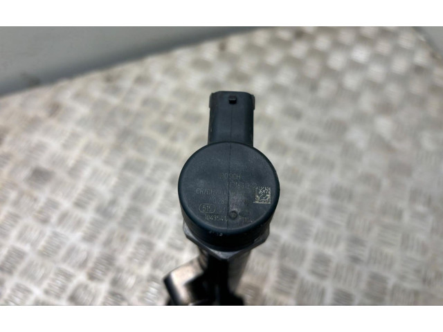 Vstřikovací lišta 30777759, 0445215025   Volvo S60    D5244T11 