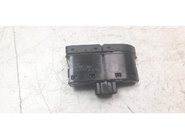 Блок управления AV1T15A860BA   Ford B-MAX