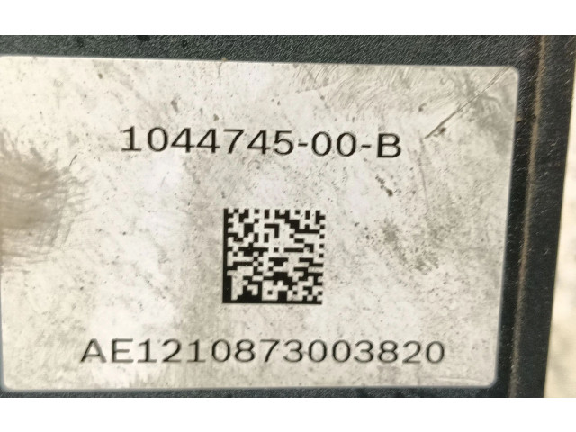 Jednotka ABS 104474600A, 110354100A   Tela Model S 2021