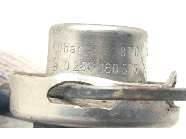 Топливная рампа 06A133681F   Volkswagen Sharan  
