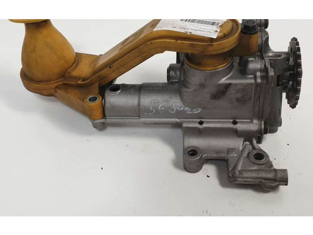 Čerpadlo oleje 31258026, 2204110064   Peugeot 206   