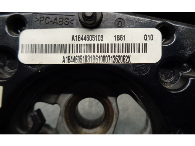 Volant Mercedes-Benz ML W164 2007 A1644605103  