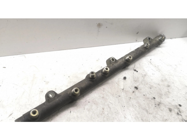 Vstřikovací lišta 0445216002   BMW 5 E39  pro naftový motor 2.5  