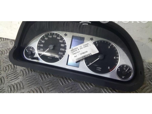 Přístrojová deska  Mercedes-Benz B W245 2006 1694403911  
