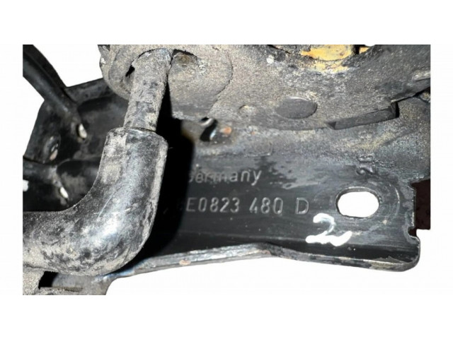 Замок капота 8E0823480D   Audi A4 S4 B6 8E 8H